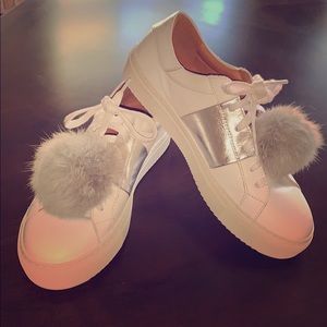 Skecher Street shoes size 8